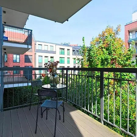Urban Nest Group - Szafarnia 5 * Danzig